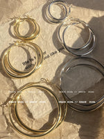 Load image into Gallery viewer, Cold Style Waltz Metal Simple Bracelet Female Niche Style Ear