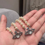 Load image into Gallery viewer, Female Pin Three-Dimensional Pearl Necklace