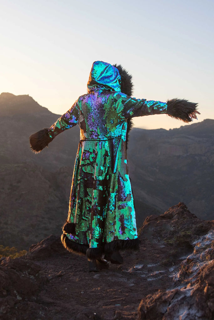 New Women's Faux Fur Coat Sequin Patchwork Coat Reflective And Color-Changing Autumn Winter Windproof Warm Coat