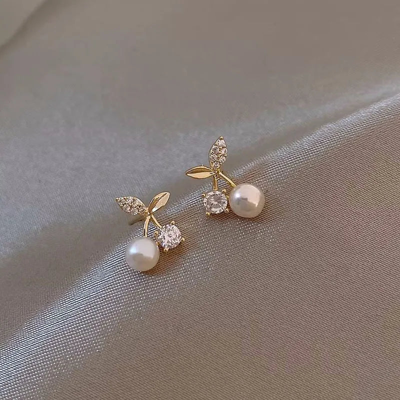 New Design Petite Cherry Delicate Stud Earrings For Women Lovely Cute Zircon Rhinestone Bow Bowknot Earring Usual Jewelry Gifts