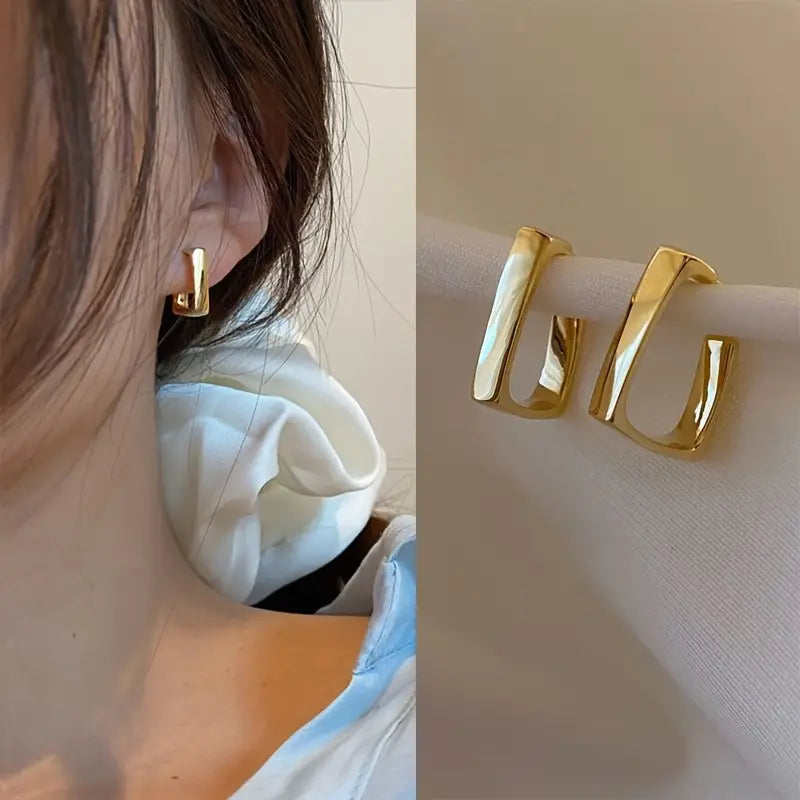 Elegant Geometric Minimalist Stud Earrings, 14K Golden Plated, Zinc Alloy, Iron Ear Post, Versatile Fashion Jewelry for Women, All-Season Wea