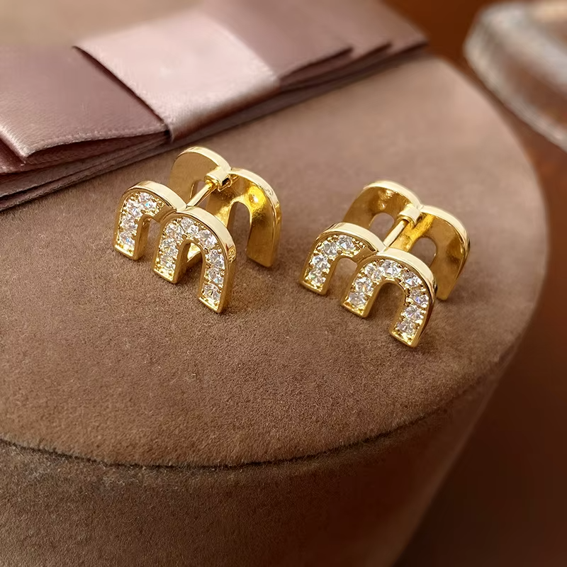 Zircon Drop Oil M Letter Ear Buckle Female Design High-grade Sense Stud Earrings for Women Fashion Light Luxury Jewelry Gifts