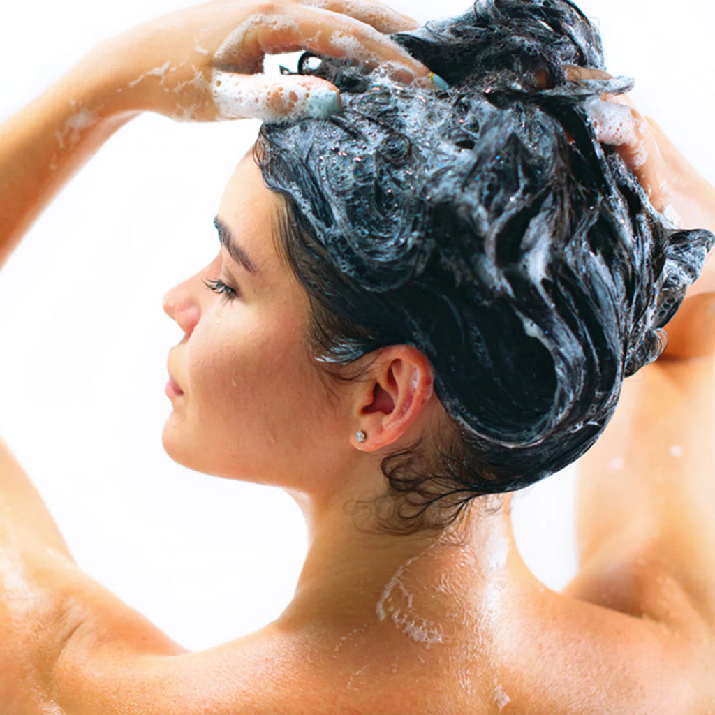 JAFRA Botanical Expertise Color Care Strengthen & Renew Shampoo