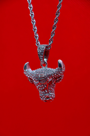 Bull pendant
