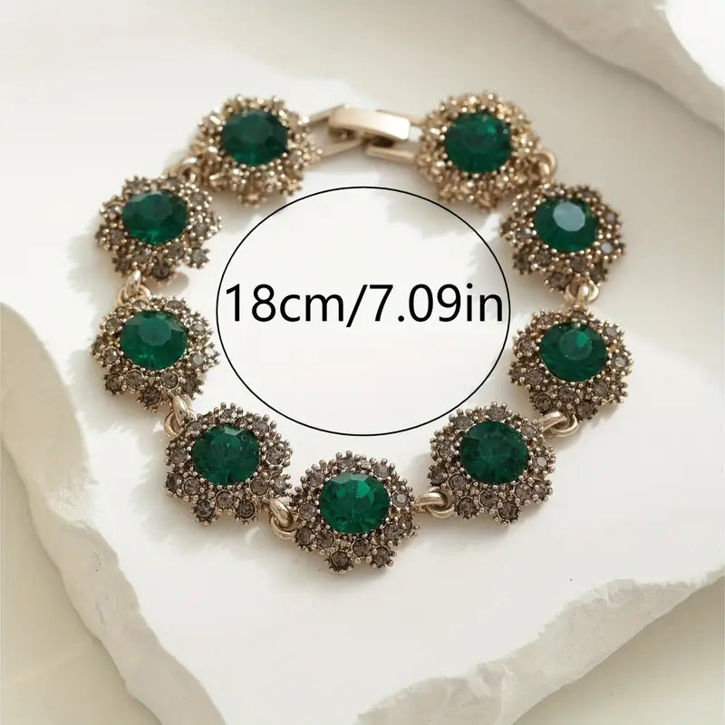 Elegant Vintage-Inspired Rhinestone Flower Bracelet - Perfect for Parties & Everyday Glam