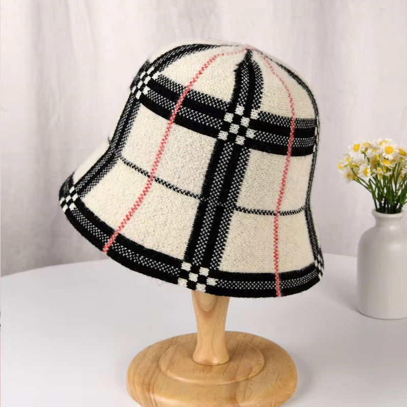 Winter New Luxury Brand Bucket Hat For Women Outdoor Warm Velvet Plaid Cashmere Wool Basin Fisherman Hat Panama Caps Wholesale