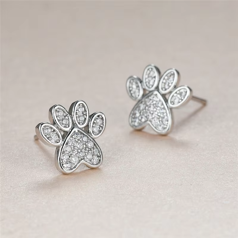 Cute Heart Cat Paw White Zircon Stud Earrings For Women Vintage Fashion Animal Footprint Crystal Stone Earrings Wedding Jewelry