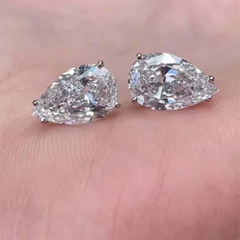 Pear Cut Solitaire White Zircon Stud Earrings Luxury Crystal Water Drop Stone Jewelry Gold Silver Color Tiny Earrings For Women