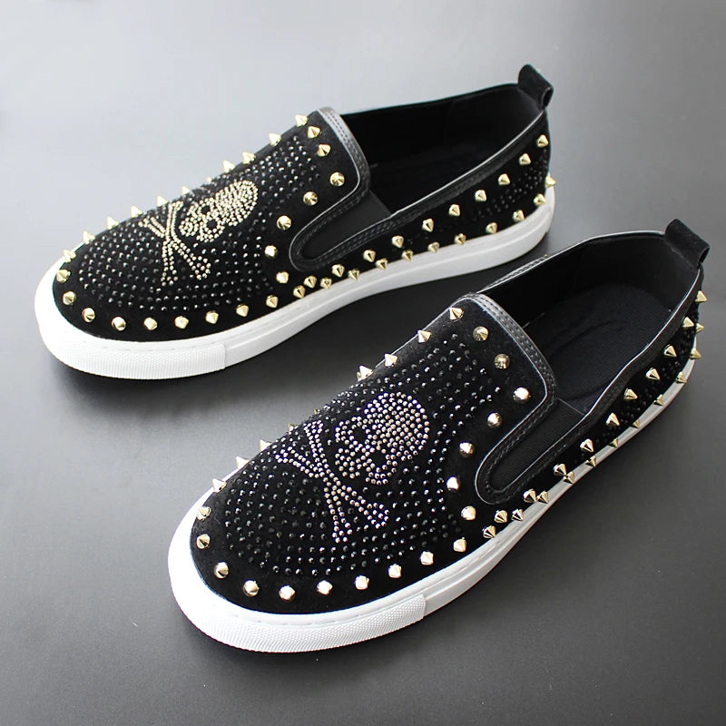 2024 New Shoes for Men Tide Leather Casual Shoes Spring Autumn Cool Skull Rivet Flat Shoes Leisure Slip-on Loafers