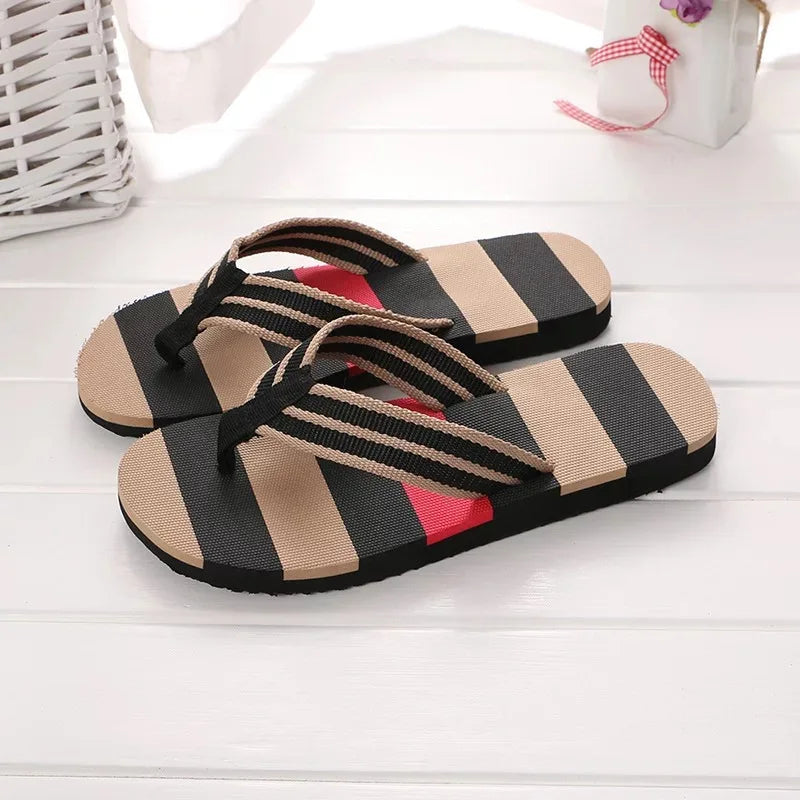 New Men's Slippers Men Summer Shoes Mixed Colors Sandals Male Slipper Indoor and Outdoor Flip Flops Casual Beach Shoes for Man