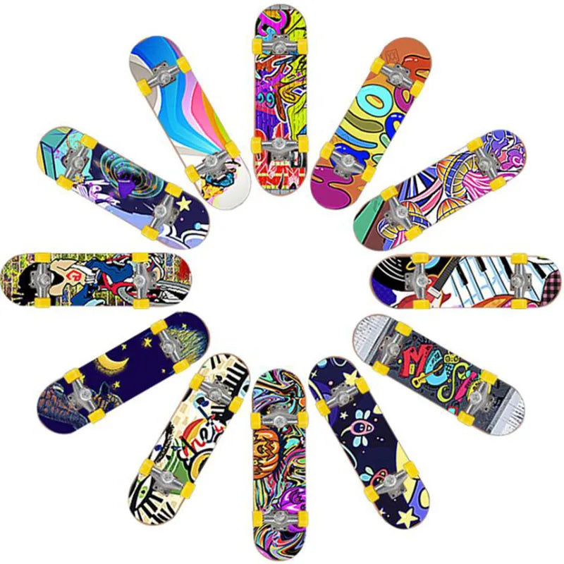 High Quality Cute Party Favor Kids Children Mini Finger Board Fingerboard Alloy Skate Boarding Toys Gift Random