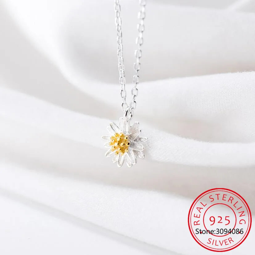 925 Sterling Silver Elegant Daisy Flower Pendant Necklaces Colar de Prata For Women Jewelry 2022