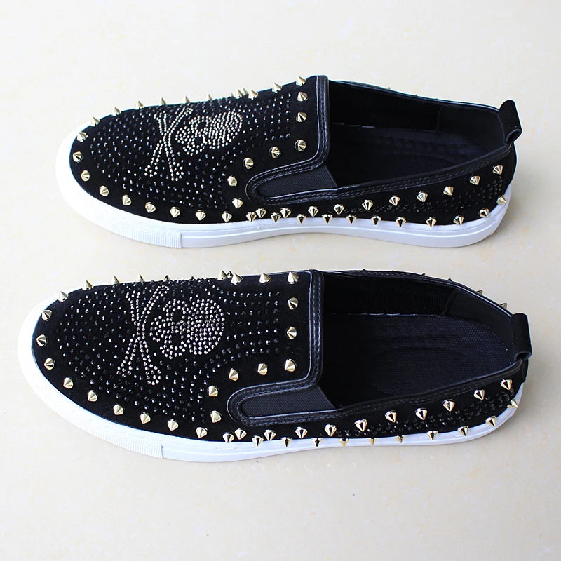 2024 New Shoes for Men Tide Leather Casual Shoes Spring Autumn Cool Skull Rivet Flat Shoes Leisure Slip-on Loafers