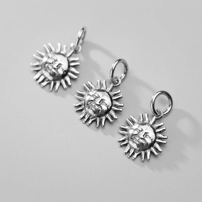 1Pc 925 Sterling Silver Vintage Handcraft Sun Dangle Charm Femme Homme Fashion Thai Silver Pendants DIY Jewlery Accessories Gift