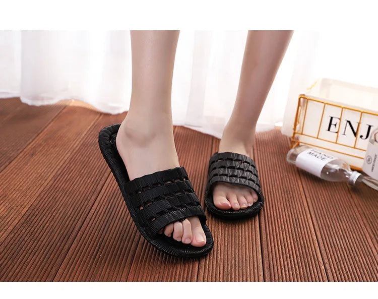 New Slippers Women Summer Shoes Indoor Home Couples Home Bathroom Non-slip Soft Ins Tide To Wear Cool Slippers Sandals тапочки