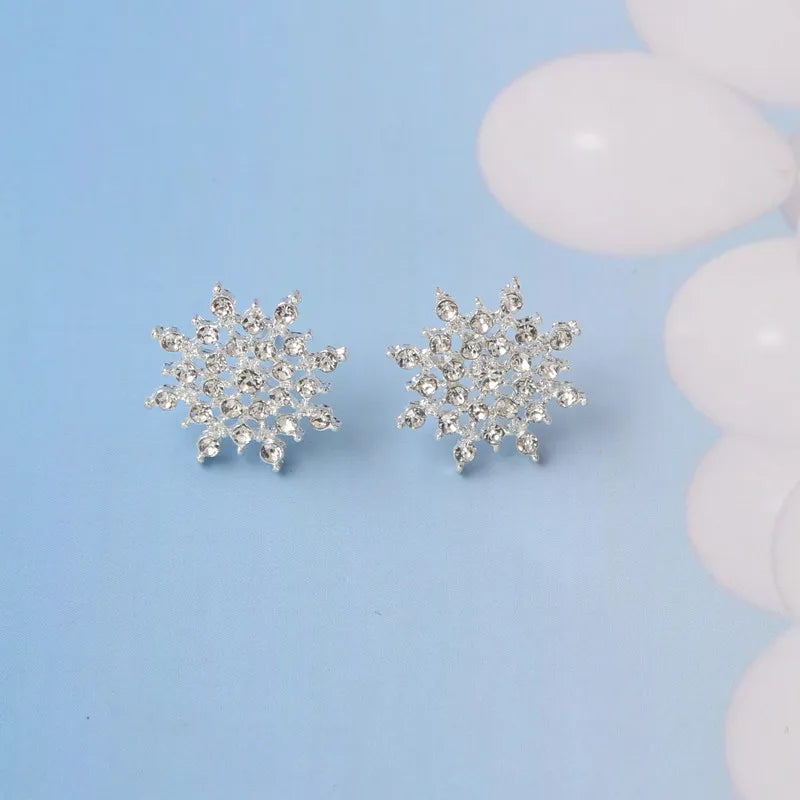 Hot Fashion Brincos Girls Earing Bijoux Sliver-color Snowflake Stud Earrings For Women Wedding Jewelry Earings Wholesale