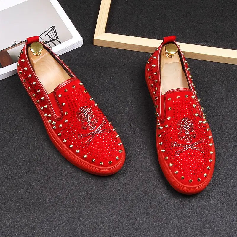 2024 New Shoes for Men Tide Leather Casual Shoes Spring Autumn Cool Skull Rivet Flat Shoes Leisure Slip-on Loafers