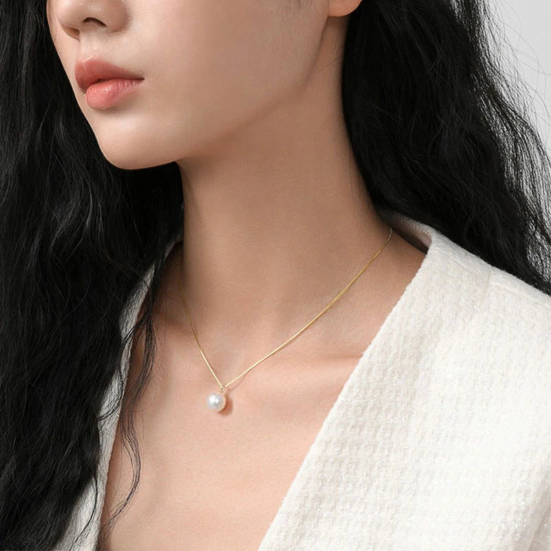 Huitan Simple Elegant Round Imitation Pearl Pendant Necklace for Women Silver Color/Gold Color Daily Wear Wedding Trendy Jewelry
