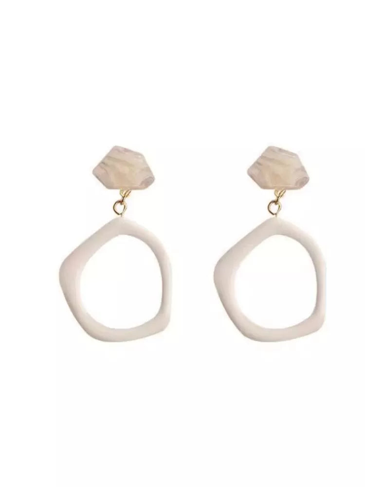 to Make round Face Thin-Looked Travel Asymmetrical Acrylic Female Earrings