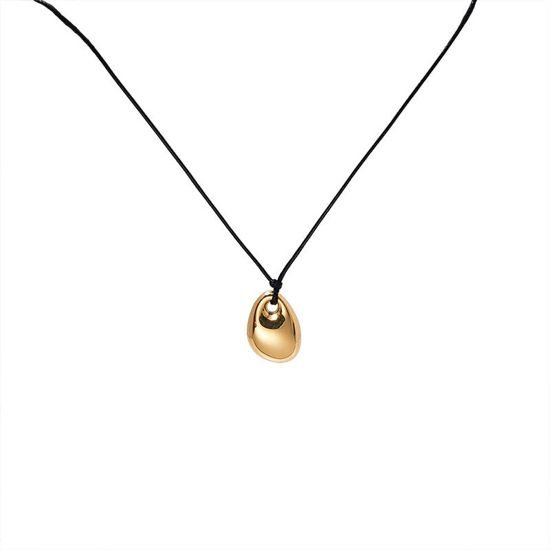 Niche Style Golden Women's Minimalist Sweater Chain Accessories Black Leather Rope