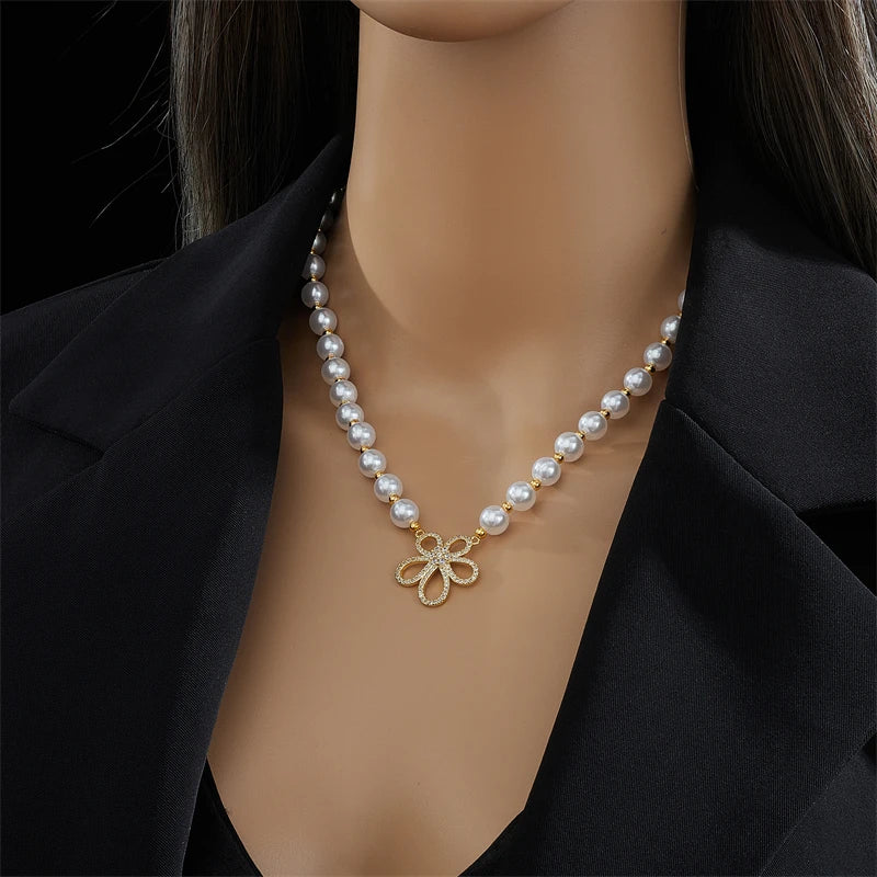 XIYANIKE 316L Stainless Steel Necklace for Women Pearl Gold Color Hollow Flowers Pendant Charming Exquisite Chic Jewelry Gifts