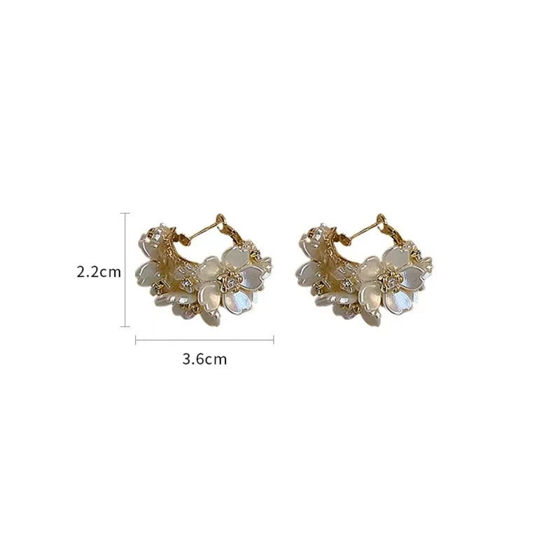 Crystal Flower Earrings Korea New Design Fashion Jewelry Earring Exquisite Elegant Women Wedding Party Accessories