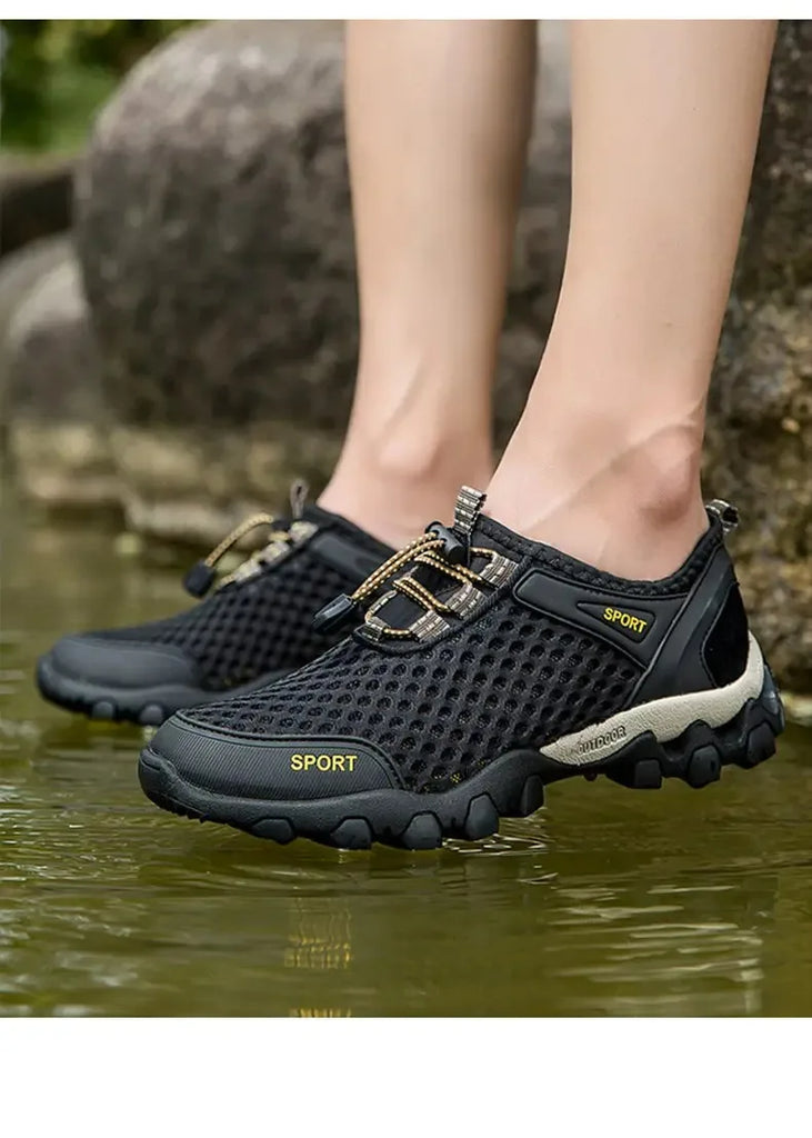 Breathable Sneakers Men Shoes Fashion Shoes For Men Climbing Hiking Shoes Men Outdoor Beach Wading Tenis Barefoot Sneakers