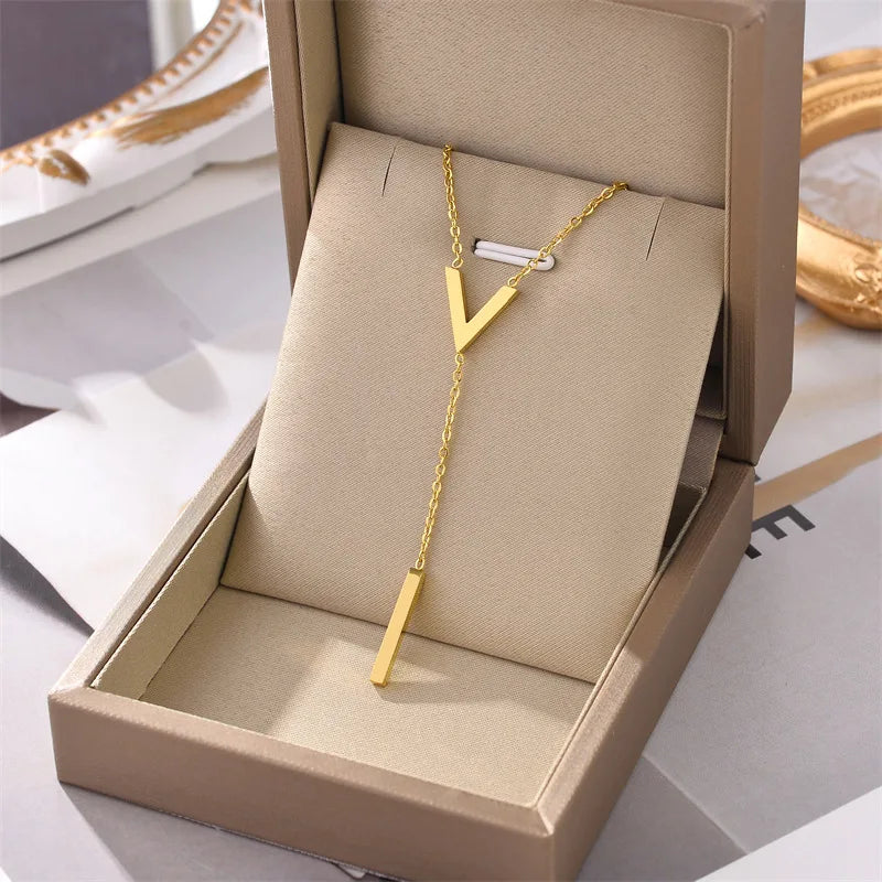 316L Stainless Steel Letter V Pendant Charms Necklace Romantic Minimalist Short Clavicle Chain Tassel Choker Gift For Girlfriend