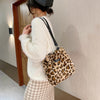 Ladies Women Girls Leopard Printed Shoulder Bag Soft Fluffy Plush Handbag Winter Tote Bag Crossbody Messenger Bag