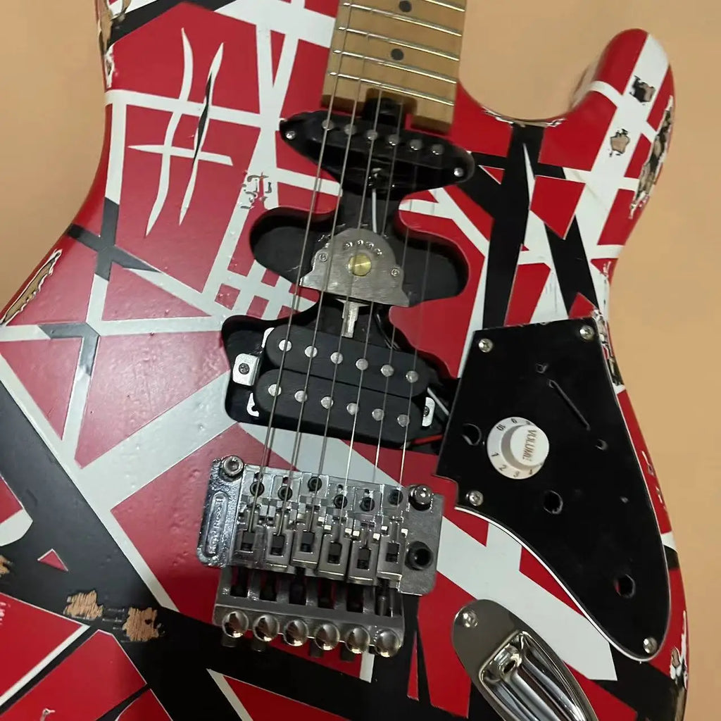 In stock, 6-chord relic style Fan Hailun electric guitar, red body, chrome plated accessories, available in multiple colors, fac