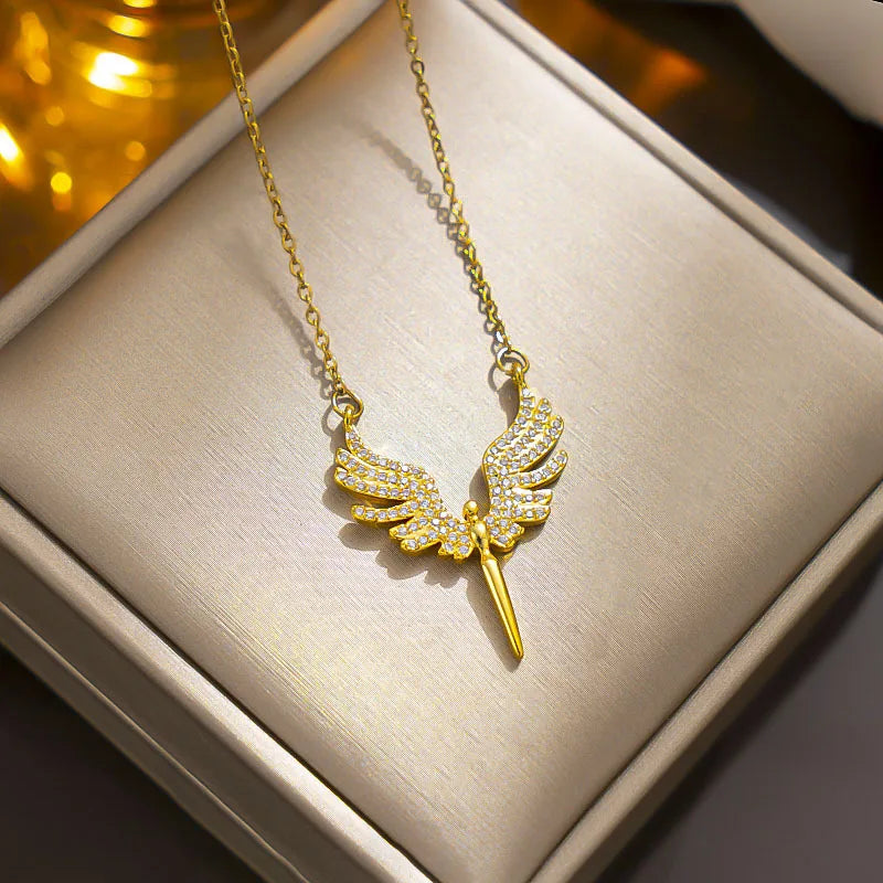 Fashion Retro Angel Wing Necklace Light Luxury Micro-set Pendant Simple Design Stainless Steel Clavicle Chain Gift