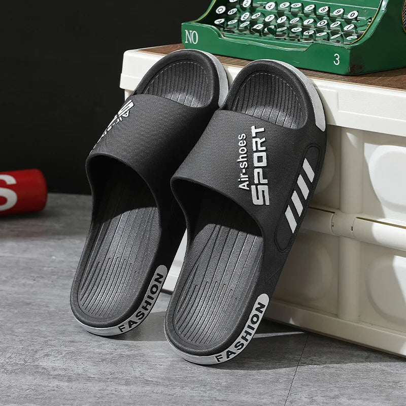 Fashion Men's Slippers Can Be Worn Externally In Summer Non-Skid Bathroom Sandals Trendy Bathroom Home Indoor Flip-flops For Men