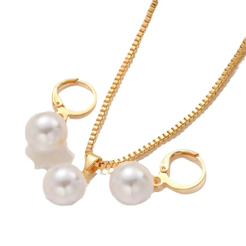 Elegant White Pearl Pendant Necklace Box Chain Choker for Women Fashion Luxury Classic Ball Pearl Earrings Sets Wedding Jewelry