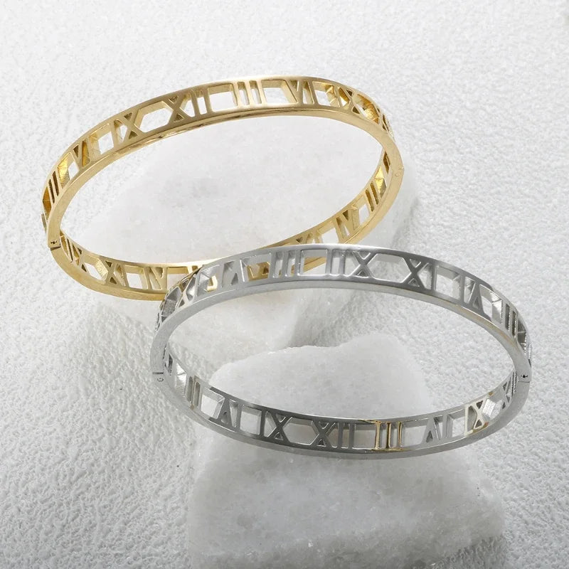 Foreign trade fashion ins style bracelet european and american simple design feeling hollow stainless steel romannumeral bracele