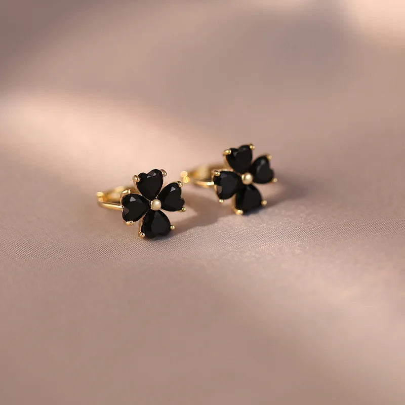 New Arrival Stud Earrings Fashion Plant Metal Women Trendy Korean Elegant Black Four-leaf Flower Light Luxury Elegant Jewelry