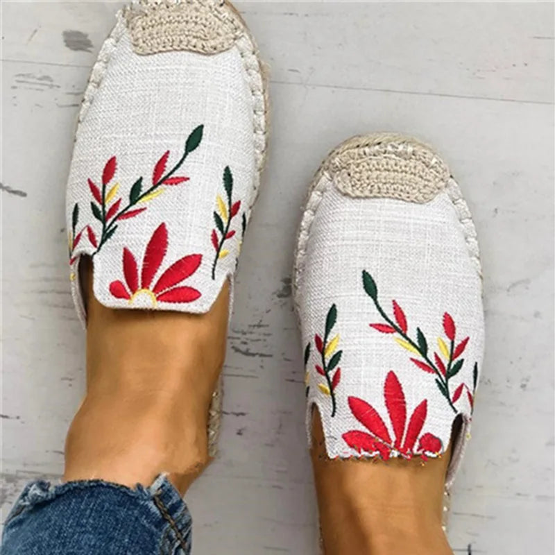 Comemore Slip on Casual Canvas Shoes Ladies Breathable Female Mules Comfort Outdoor Footwear Women Embroider Hemp Flat Slippers