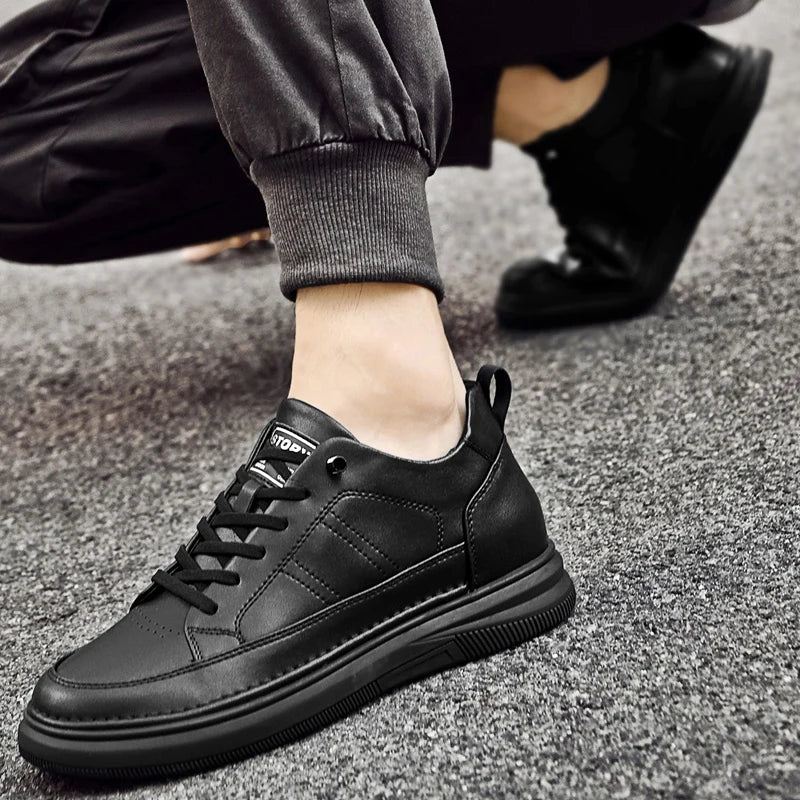 Italy High Quality All white Men's Leather Casual Shoes Increase Simple Pure Black Sneakers Breathable Sneakers  luxury shoes