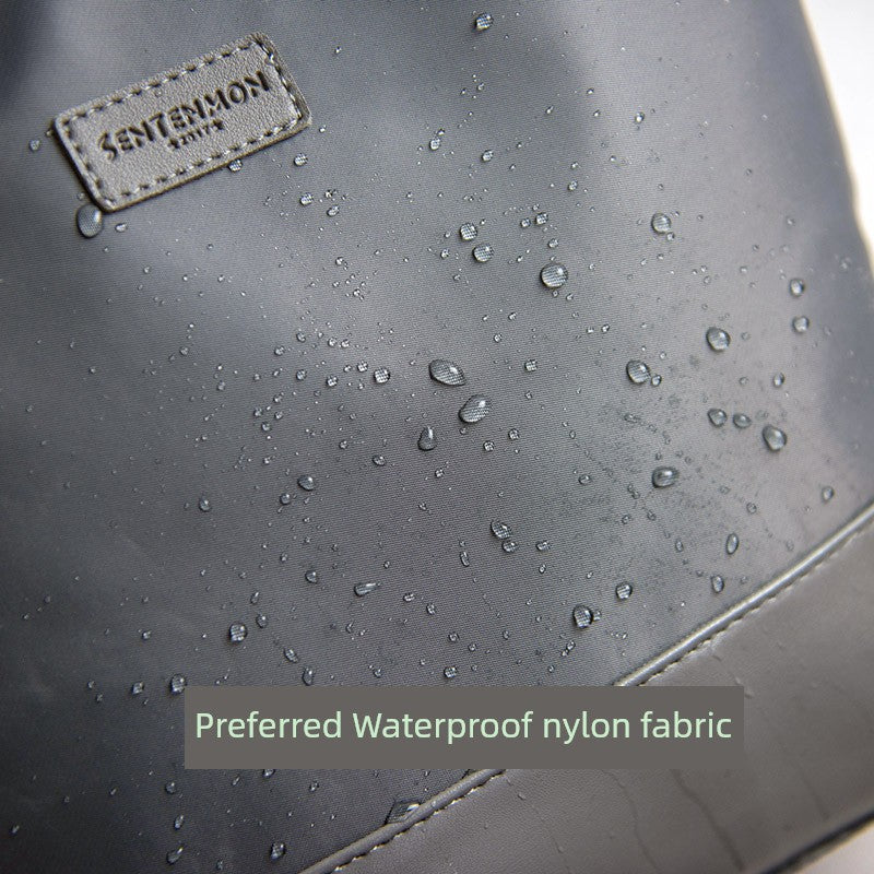 Waterproof Nylon Leisure Commute Small Clutch