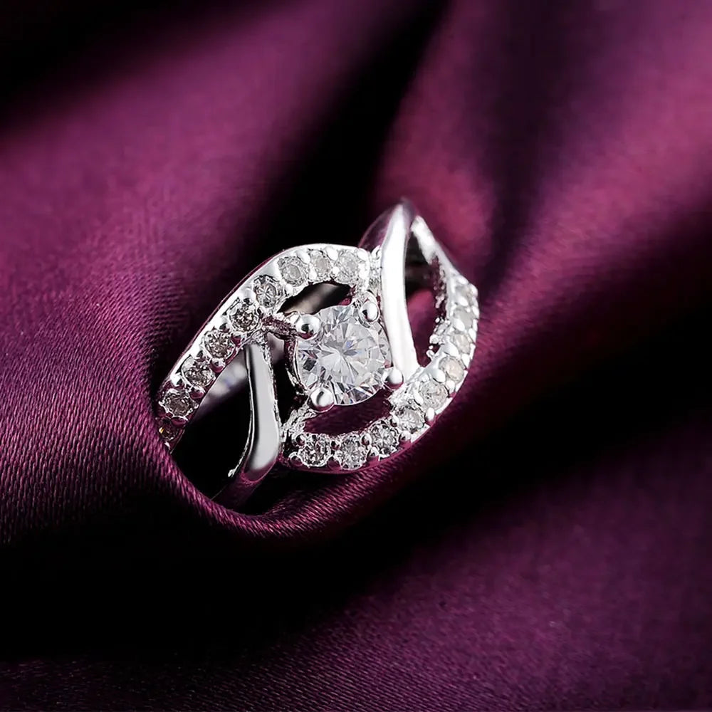 New Streetwear 925 Sterling Silver Shiny Zircon Diamond Rings for Women Wedding Party Gifts Fine Jewelry Engagement Rings