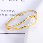 Load image into Gallery viewer, Pearl Temperament Rings For Women Simple Romantic Wedding Ring Fashion Female Jewelry Elegant Finger Accessories Gifts For Wife
