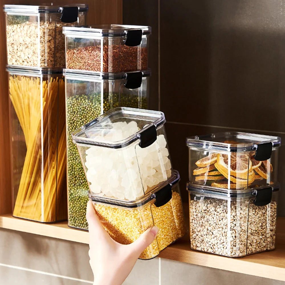 Sealed Plastic Food Storage Box Candy Dried Jars Fridge StorageTank Containers Household Items Kitchen Organizer 460ml 700ml