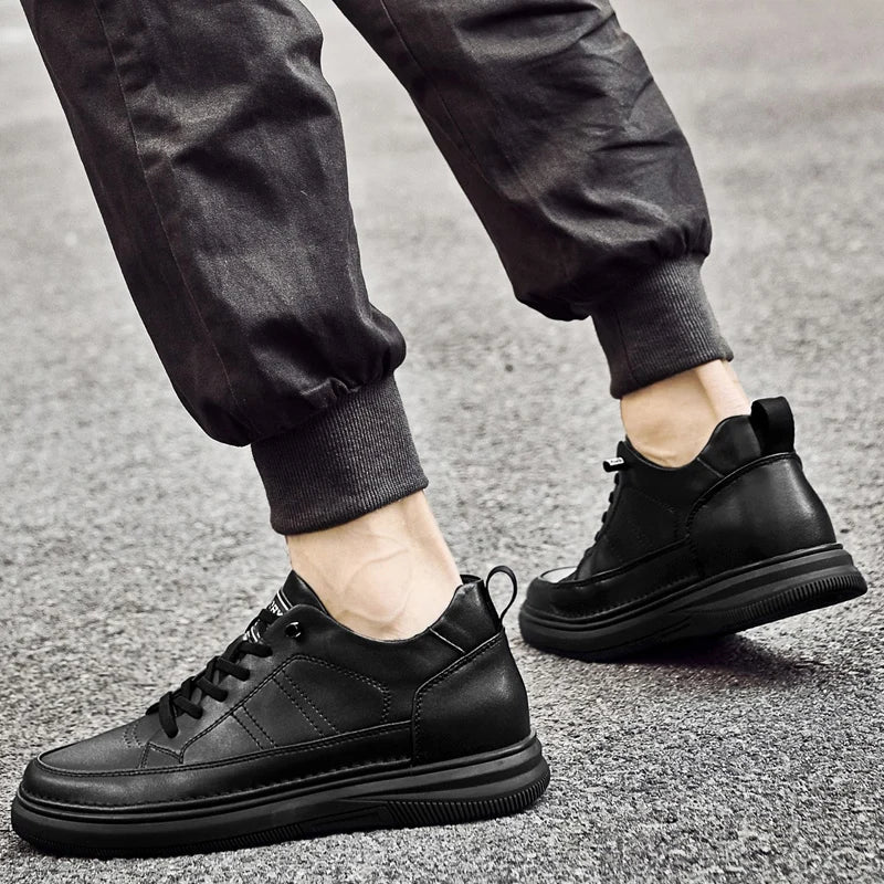 Italy High Quality All white Men's Leather Casual Shoes Increase Simple Pure Black Sneakers Breathable Sneakers  luxury shoes