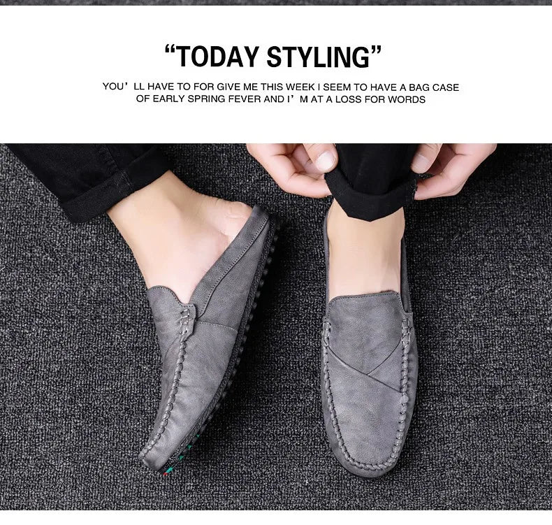 New 2023Half Shoes For Men Leather Half Slipper Slip On 3 Colors Flat Italian Style Fashion Driving Shoes Man Ciabatte