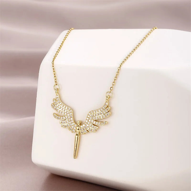 Fashion Retro Angel Wing Necklace Light Luxury Micro-set Pendant Simple Design Stainless Steel Clavicle Chain Gift