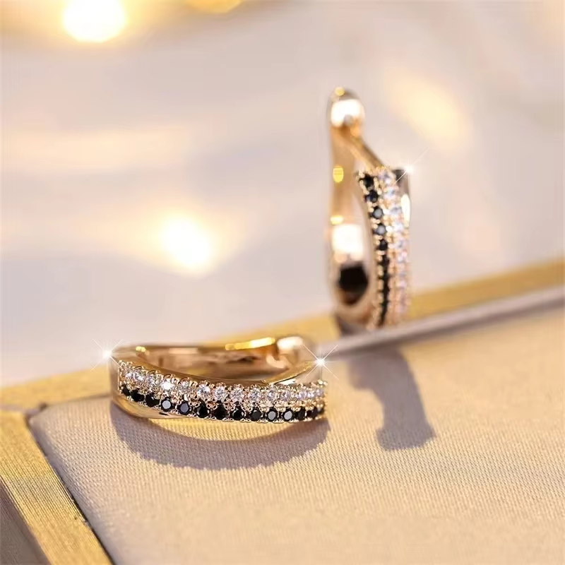 Hot Selling Trendy Crystal Earrings For Women Black And White Stone Fashion Silver Gold Color Hoop Earrings Wedding Jewelry