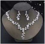 Load image into Gallery viewer, 3 Pcs Sweet Jewelry Set Exquisite Rhinestone Pendant Banquet Party Women Fashion Romantic Crystal Necklace Earring Accessory Set
