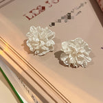 Load image into Gallery viewer, New big white flowers study earrings for women's personality fashion unique design Brincos wedding jewelry whole sale birthday g
