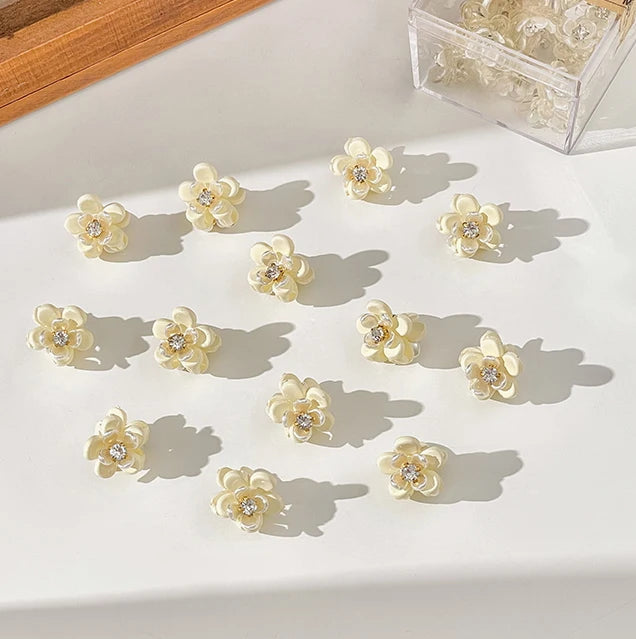 Mini Sweet Cool Flower Hair Claw Girl Small Transparent Crystal Hairclip Buttons Hairpin Headdress Children Kids Accessories