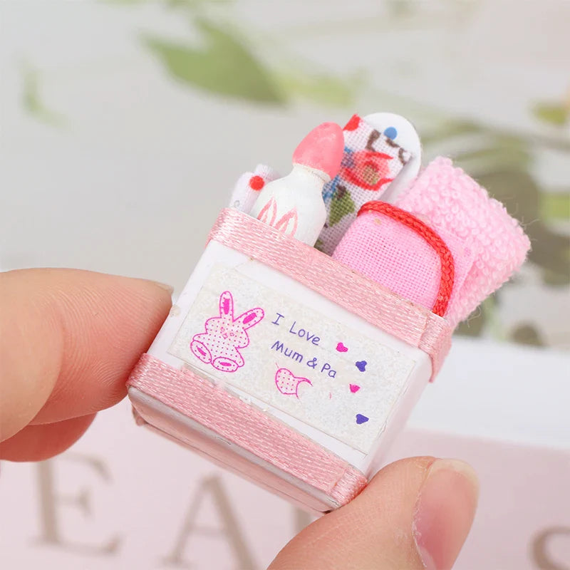 1:12 Dollhouse Miniature Toy Box Mini Cute Baby Toy Model Home Decor Living Scene Decor Toy Doll House Accessories