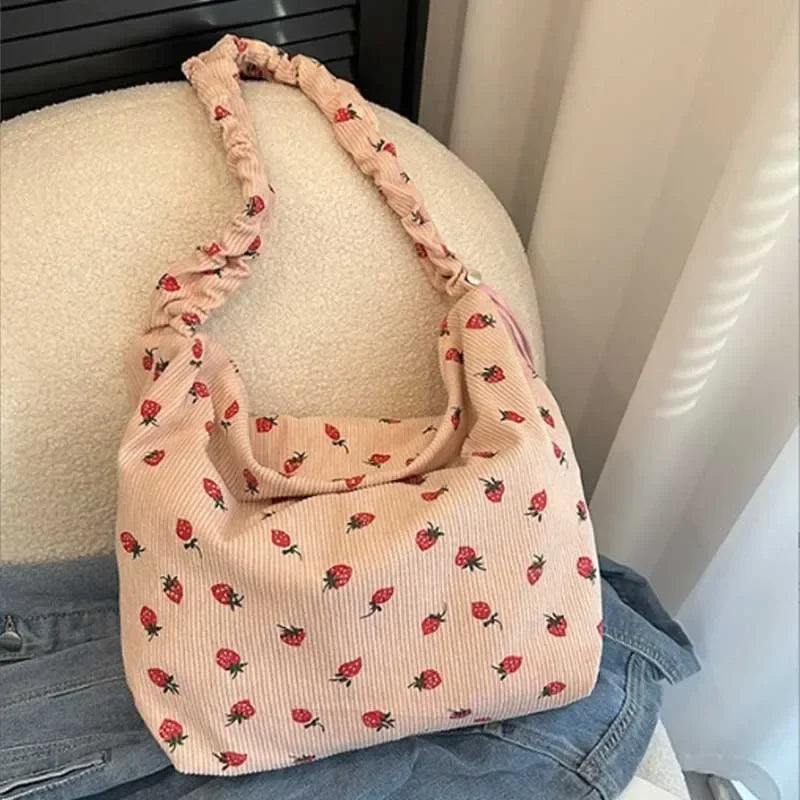 Strawberry Printed Shoulder Bag Pleated Corduroy Cross Body Messenger Bag New Large Capacity Ruched Shopping Bucket Bag Handbags